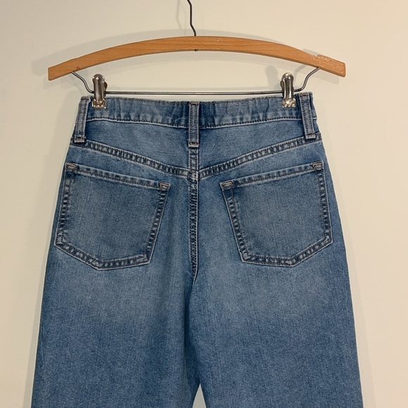 OLD NAVY Youth 12 High Rise Slouchy Straight Jeans Light Wash Denim 90s Inspired - Picture 6 of 8
